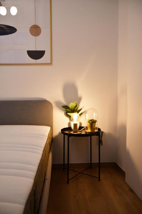 Appartement Au Centre De Jambes-Namur Sleep & Repeat Exteriör bild
